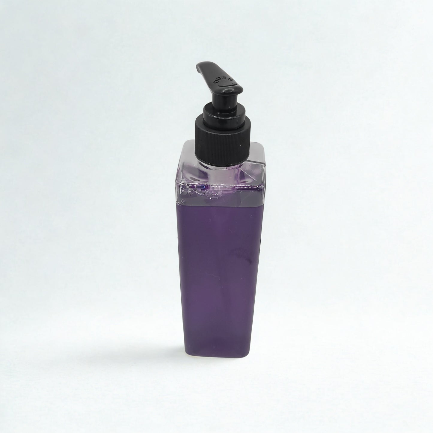 Dark Kiss - 8 OZ Hand Soap